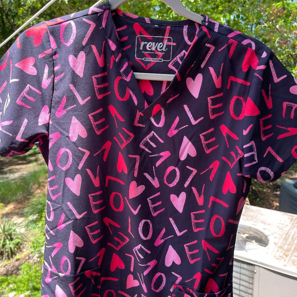 Revel Nylon Scrub Top XS